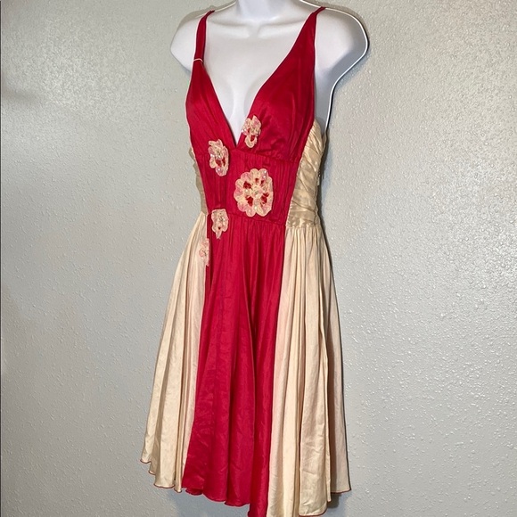 Celyn B. Elisabetta Franchi Red and Cream Pleated Embellished Mini Dress - Picture 9 of 9